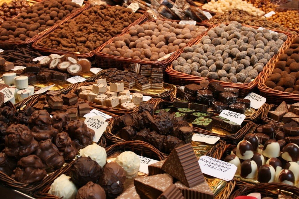 chocolates-656087_1280